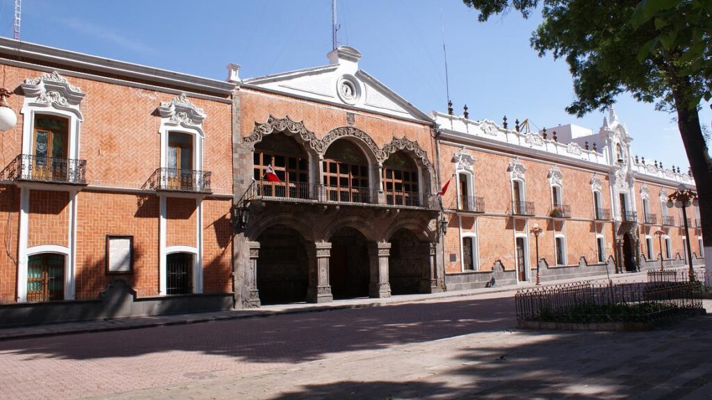 Positivo el primer ajuste trimestral de este año, por 320.3 mdp