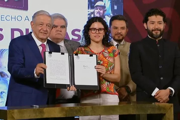 AMLO firma decreto que crea el Fondo de Pensiones para el Bienestar; entra en vigor hoy 1 de mayo