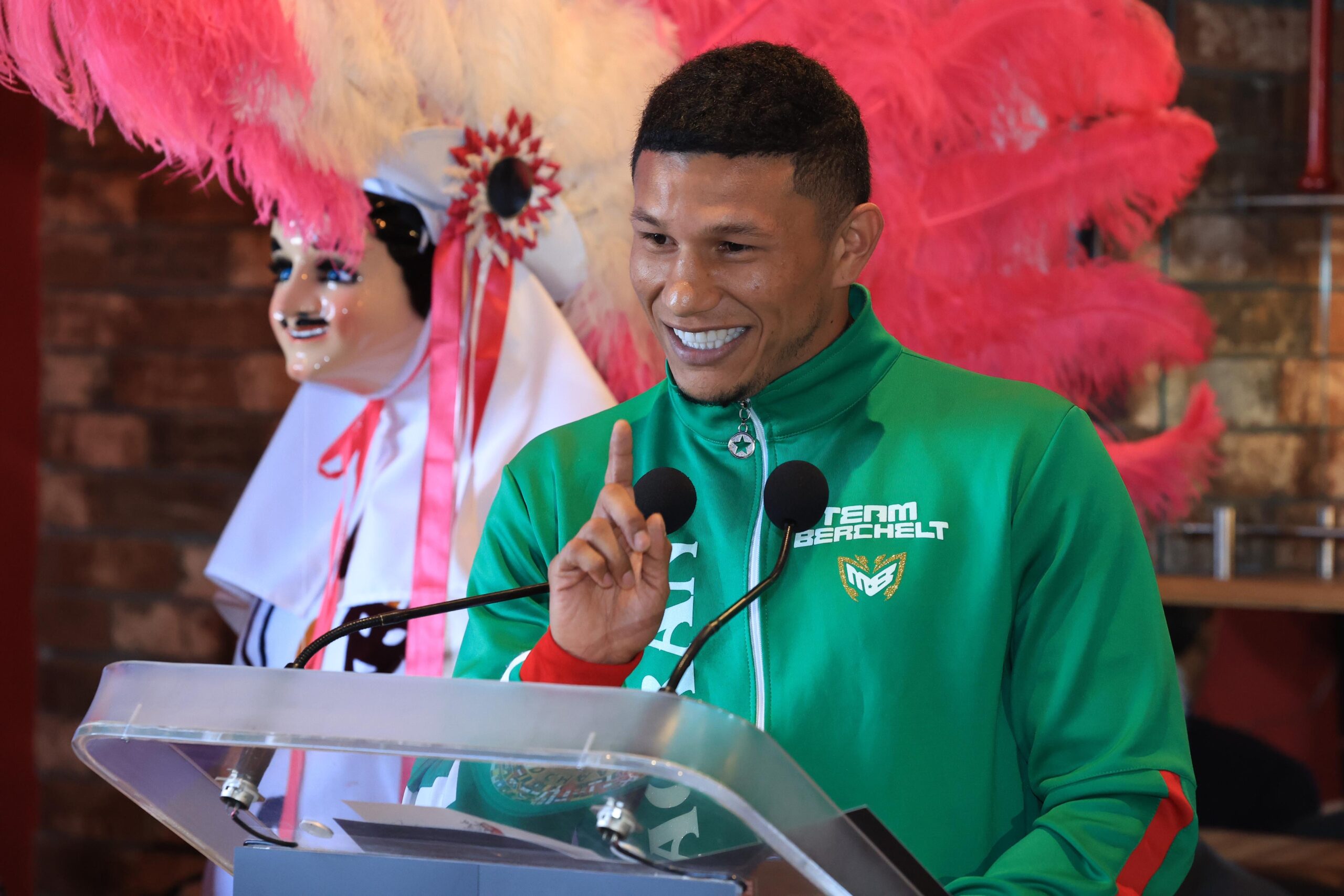 Miguel “Alacrán” Berchelt tendrá la pelea estelar en Tlaxcala, en busca de recuperar su cetro internacional del CMB