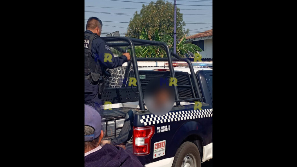 Detienen a un masculino, por intento de robo en Gran Bodega de Xicohtzinco