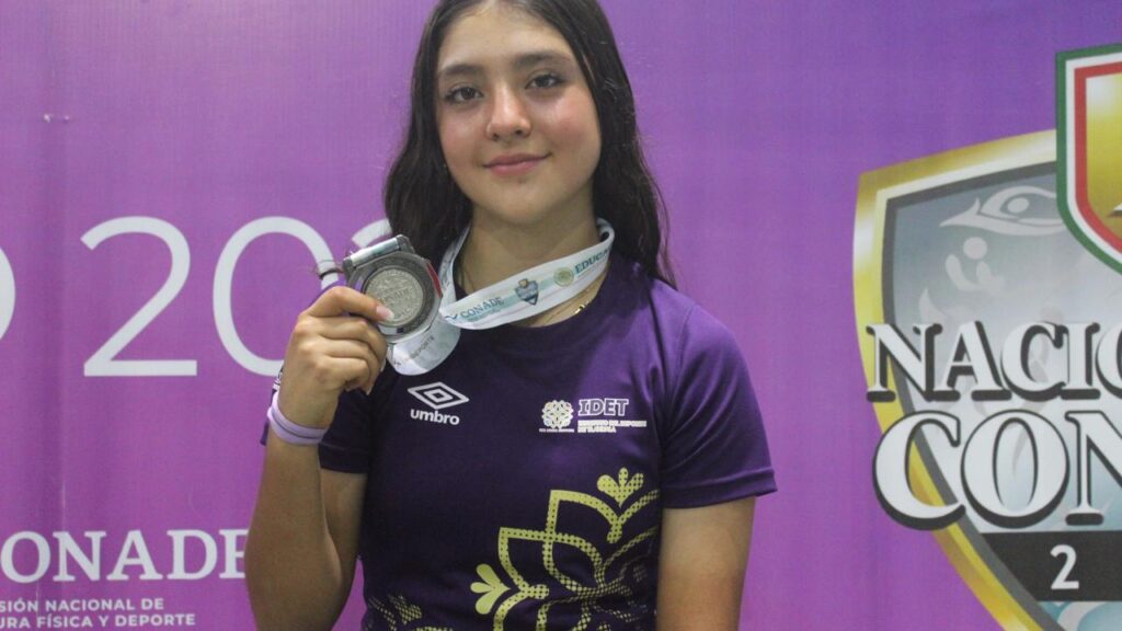 HISTÓRICA MEDALLA DE PLATA EN CICLISMO DE PISTA