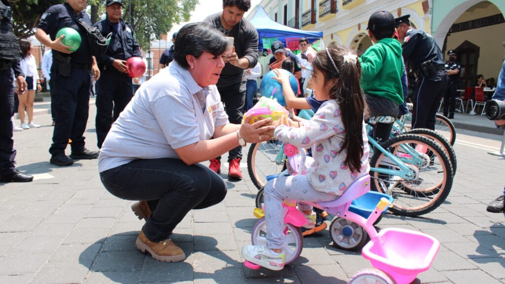 Celebra Ayuntamiento de Tlaxcala a las familias tlaxcaltecas en el Centro Histórico
