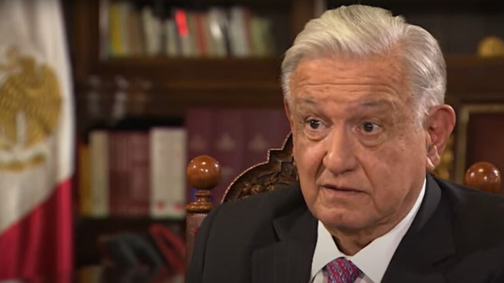 AMLO revela que Claudia le sugirió reconsiderar su retiro.