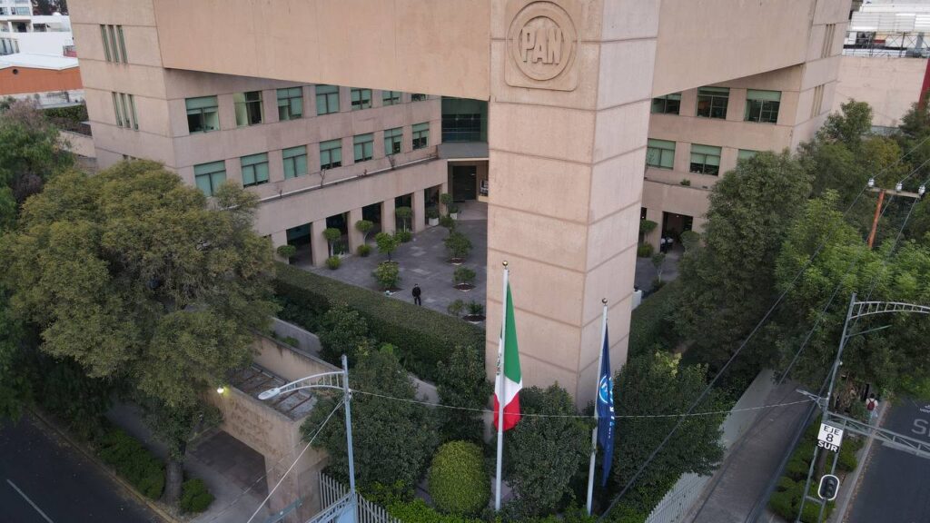 PAN inicia ruta para cambio de dirigencia; al menos 3 integrantes buscan suceder a Cortés