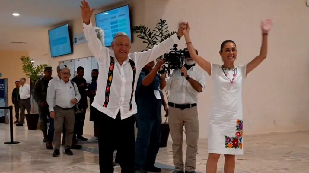 Realizamos una transición ordenada y fraterna: AMLO