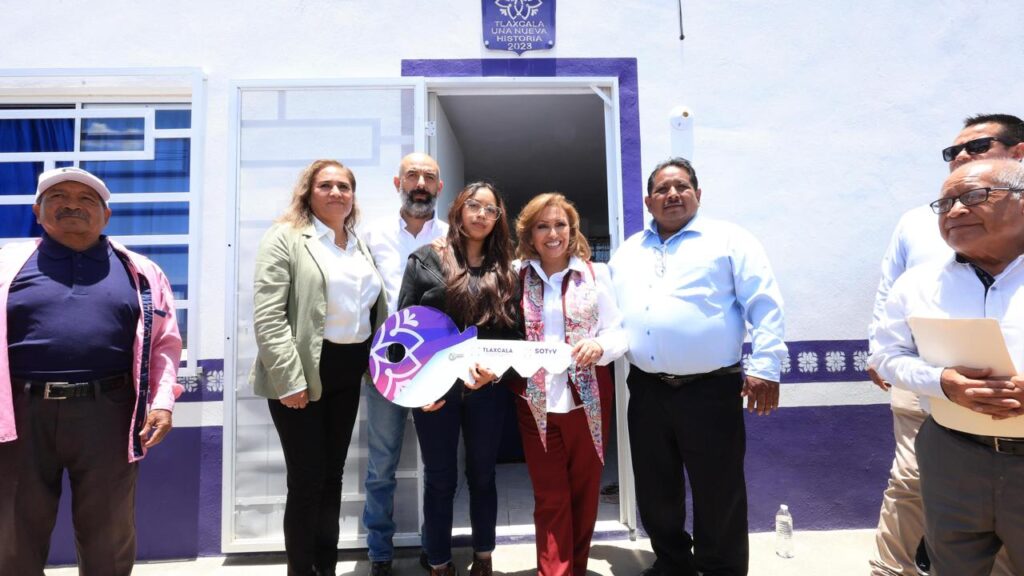 DIGNIFICA GOBIERNO VIVIENDAS EN QUILEHTLA
