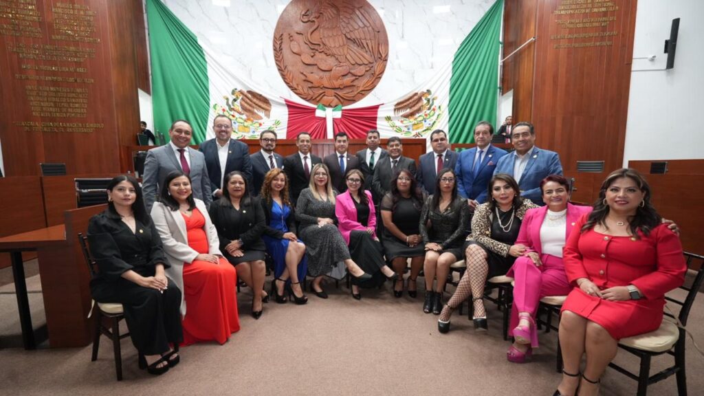 Concluyen trabajos de la LXIV Legislatura