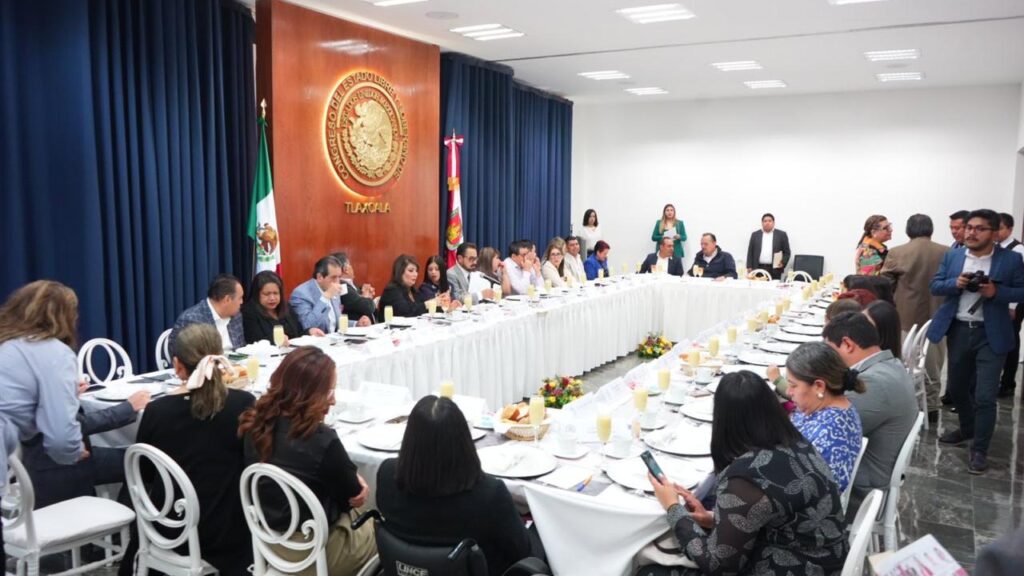 Inicia la LXIV Legislatura diálogo de legisladores electos rumbo al proceso de transición