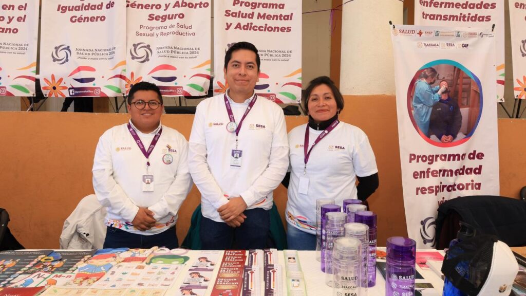 ENCABEZA LORENA CUÉLLAR INICIO DE JORNADA NACIONAL DE SALUD 2024 EN ATLTZAYANCA