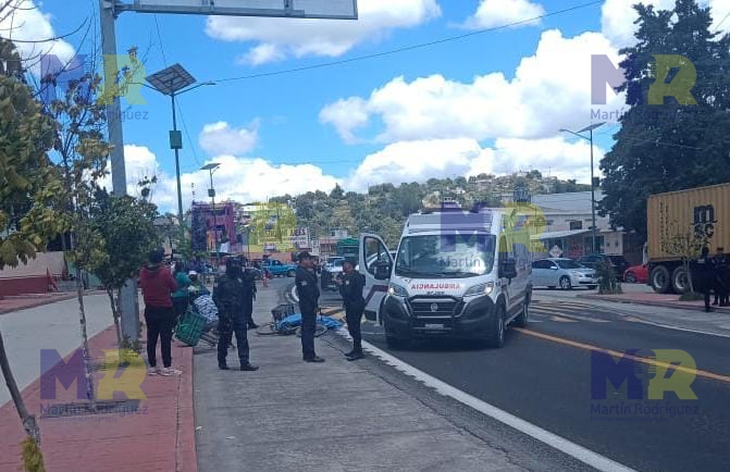 Atropellado muere ciclista en Tequexquitla