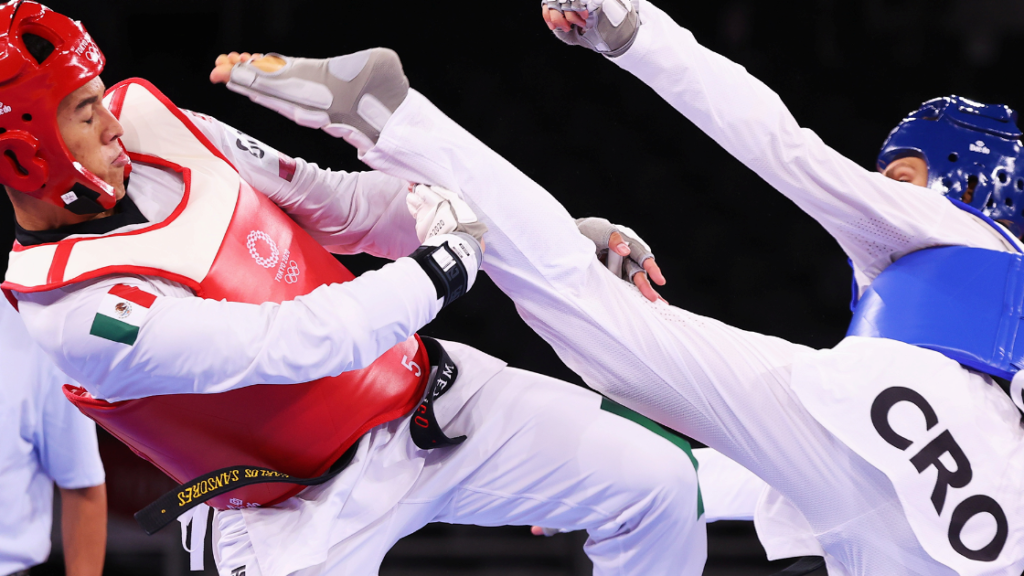 Carlos Sansores pierde en cuartos de final en taekwondo; ahora, espera un repechaje