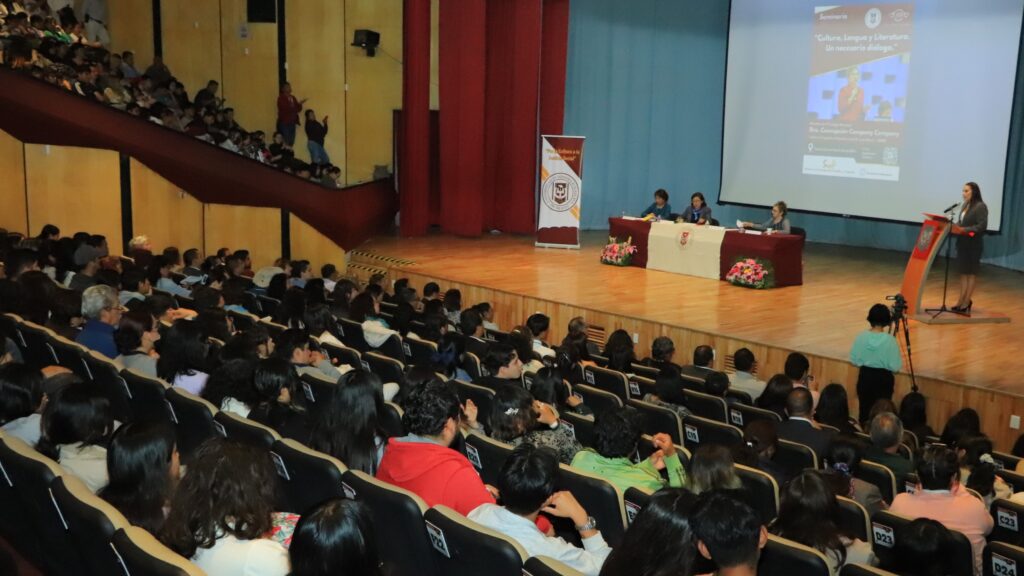 Lengua, historia, literatura y cultura forman parte la vida  cotidiana de la humanidad: Concepción Company