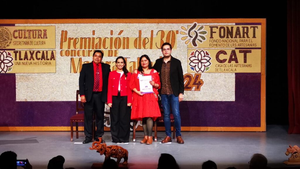 PREMIAN A GANADORES DEL XXX CONCURSO ESTATAL DE MADERA TALLADA 2024