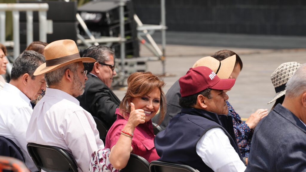 ASISTE LORENA CUÉLLAR AL SEXTO INFORME DE GOBIERNO DEL PRESIDENTE ANDRÉS MANUEL LÓPEZ OBRADOR