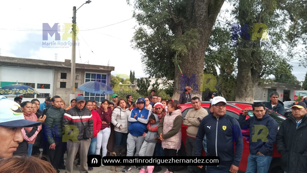 Habitantes de Tlacocalpan exigen justicia por joven asesinado por jauría de perros