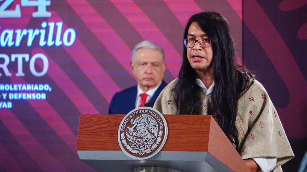 Artesano de Contla presente en la mañanera; agradece a AMLO visibilidad y respeto al sector