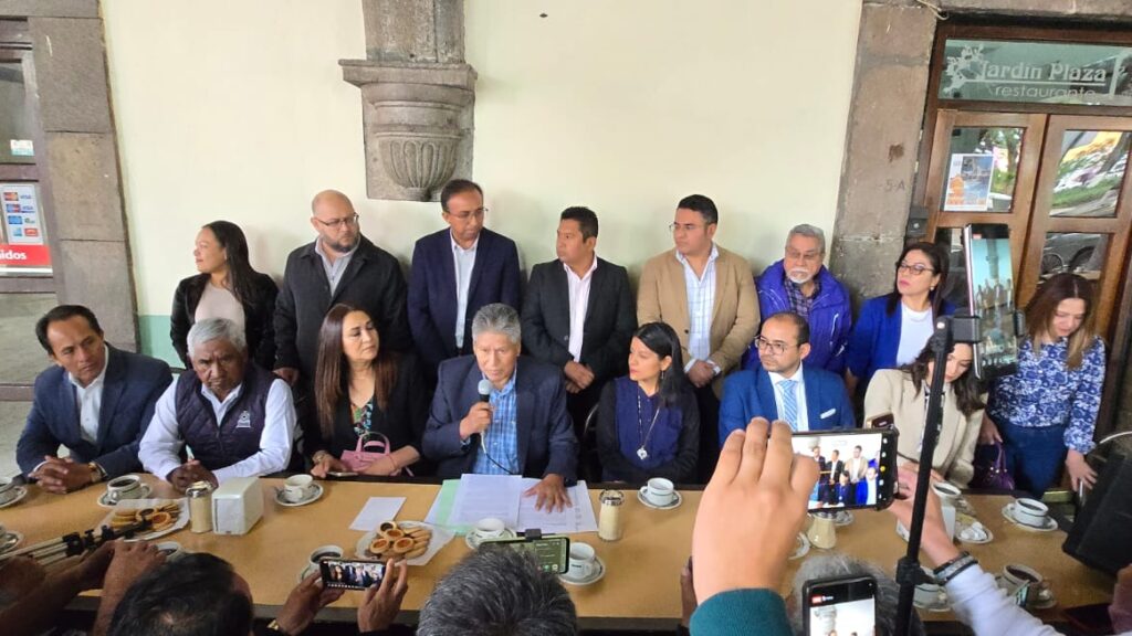 Acusan Panistas a líder estatal de violar estatutos para emitir convocatoria