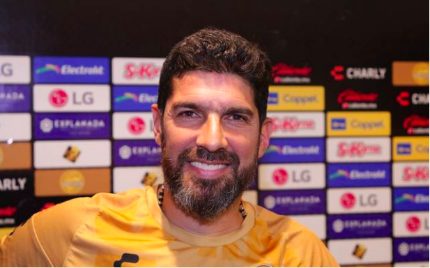 Celebra “Loco Abreu” triunfo ante Tlaxcala; lo dedica a la afición de Culiacán