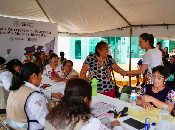 Van casi 767 mil mujeres registradas para pensión de 60 a 64 años: Bienestar