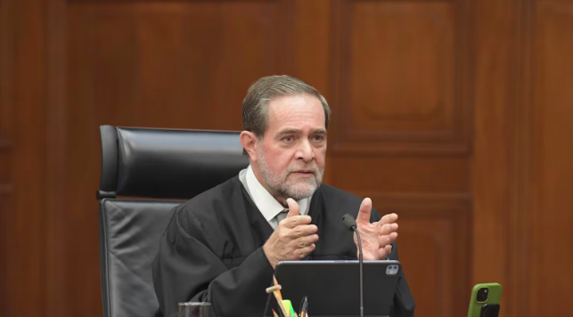 Otro más: Ministro Jorge  Rebolledo renuncia a la Corte; no participará en elección