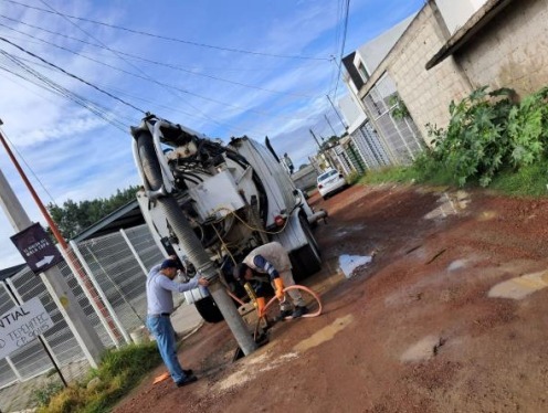 Refuerza CAPAM esfuerzos para atender fugas de agua y desazolves en Tlaxcala de Xicohténcatl