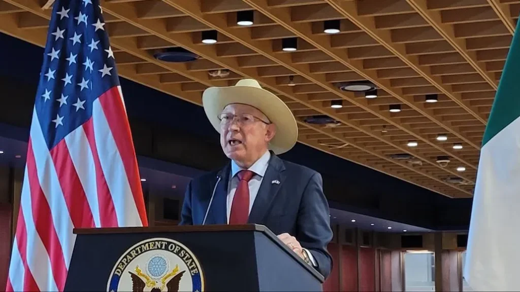 Embajador responde a Gertz que EU ha dado a México toda la información de “El Mayo”