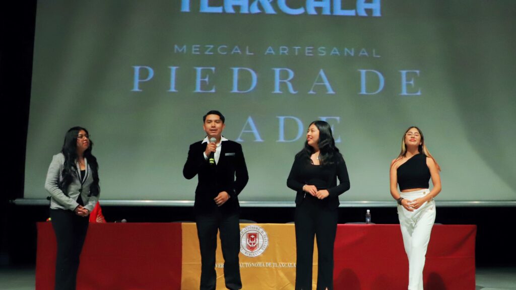 Se desarrolló en la UATx el “Foro del Seminario de Integración de la Praxis Profesional otoño 2024”