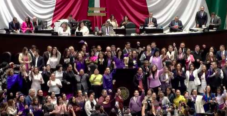 Hacen constitucional derecho de las mujeres a la igualdad salarial