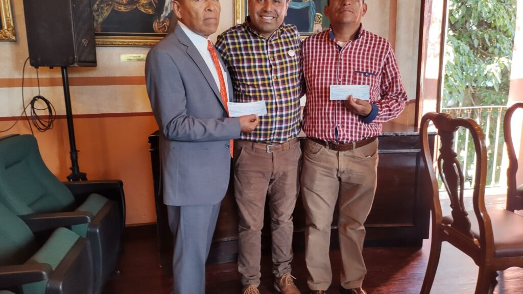 Premia Ayuntamiento de Tlaxcala trayectoria de destacados entrenadores deportivos del municipio