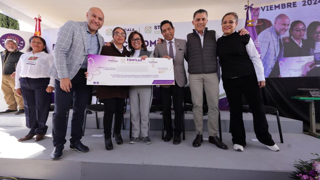 LO MÁS IMPORTANTE DE SER SERVIDORES PÚBLICOS ES TRANSFORMAR VIDAS: LORENA CUÉLLAR