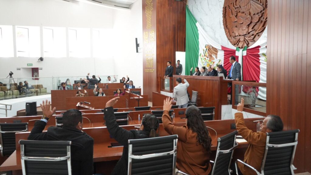 Aprueba LXV Legislatura dictamen de las cuentas públicas de dieciocho entes fiscalizables