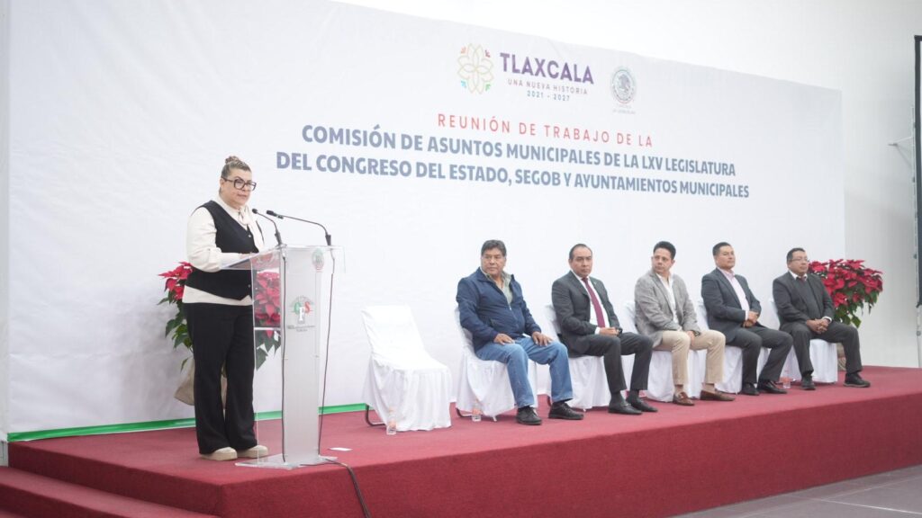 Celebra Comisión de Asuntos Municipales reunión de trabajo con alcaldes