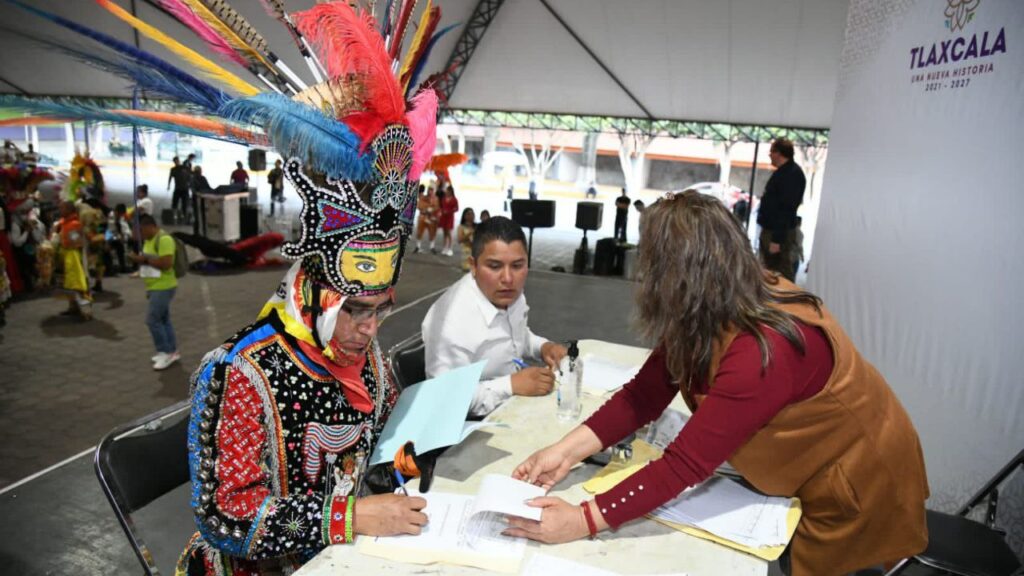 LANZAN CONVOCATORIA DE APOYOS ECONÓMICOS A CAMADAS DEL CARNAVAL TLAXCALA 2025