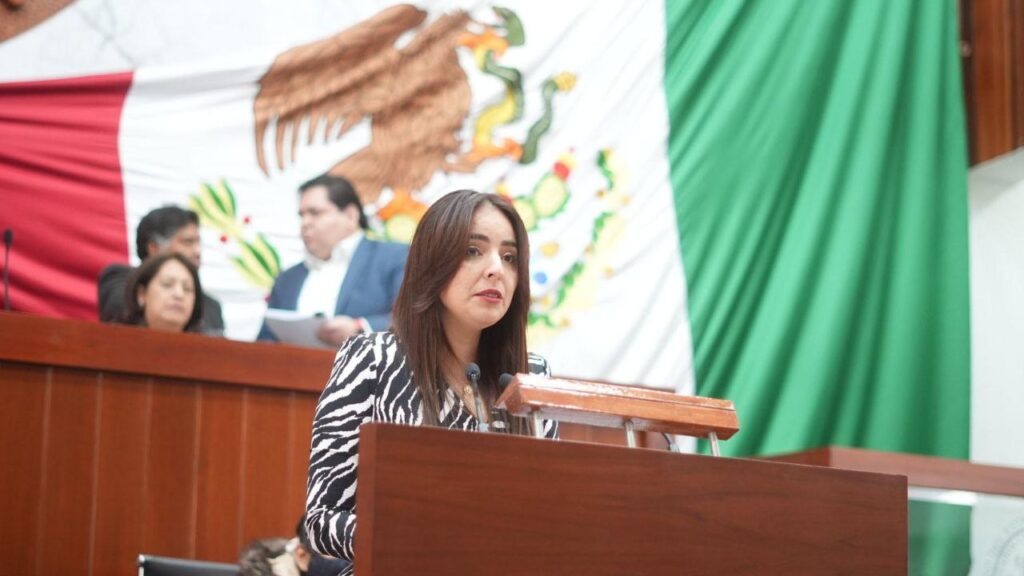 Presenta diputada Miriam Martínez iniciativa de reforma al Reglamento Interior del Congreso