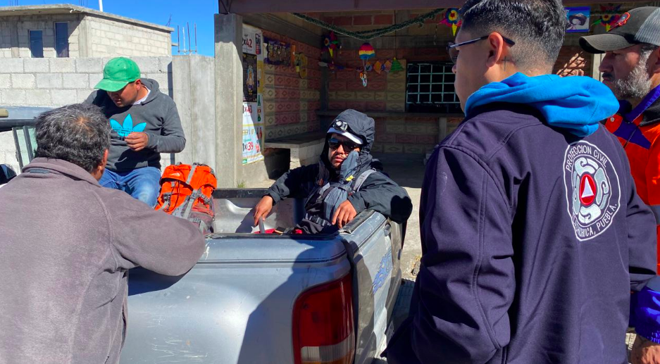 Alpinistas perdidos en Citlaltépetl son localizados; uno es de Apizaco