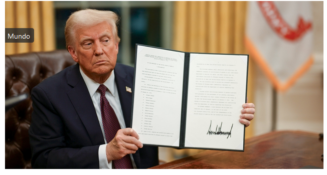 Republicano propone modificar la Constitución de EU para dejar a Trump hasta 2029