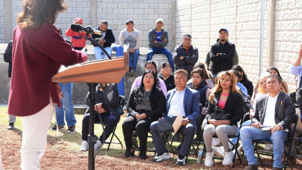 ENTREGA GOBERNADORA OBRAS EN ACUAMANALA: POZO Y RECONSTRUCCIÓN DE VIALIDAD