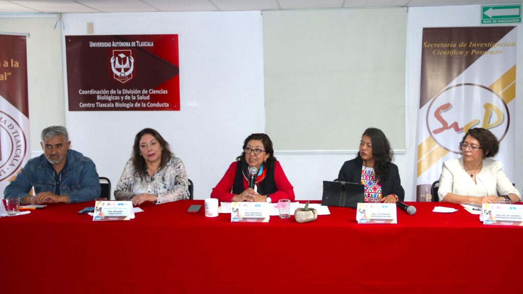 Mujeres científicas analizan en la UATx los factores que influyen en la escasez de agua