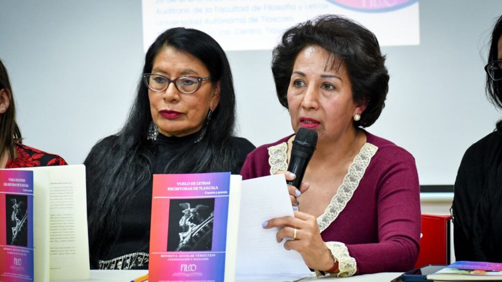 Presentan en Filosofía y Letras UATx el libro  Vuelo de letras: Escritoras de Tlaxcala. Cuento y poesía