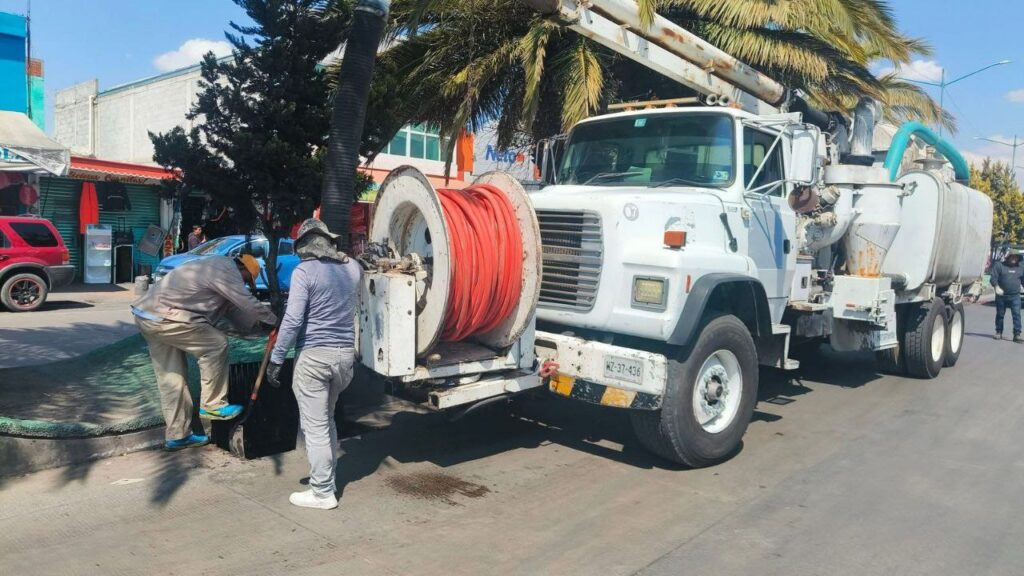 REALIZA CAPAMA PRUEBAS EN EL NUEVO POZO DE LOMA FLORIDA