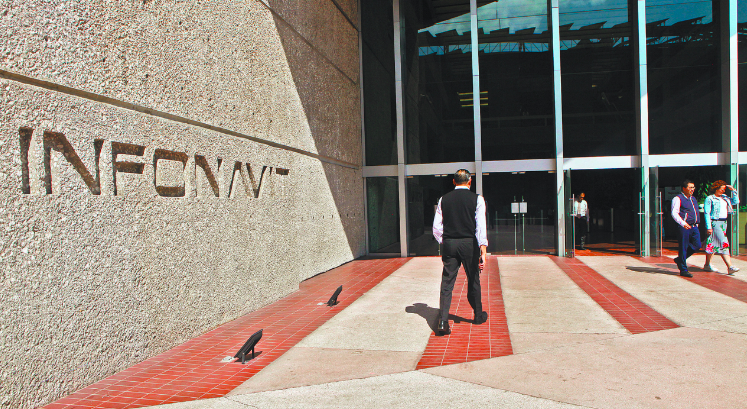 El Senado aprueba en comisiones la minuta de reformas a la Ley del Infonavit