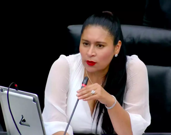 Nunca he tenido ni tendré acuerdos con corruptos o delincuentes: ALRR