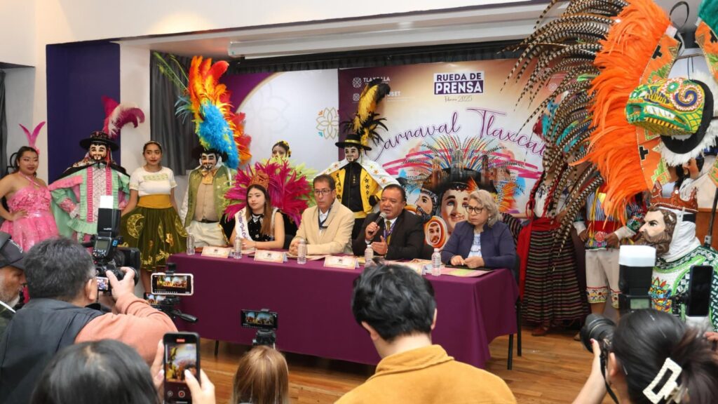 AUTORIDADES PRESENTAN “CARNAVAL TLAXCALA 2025”