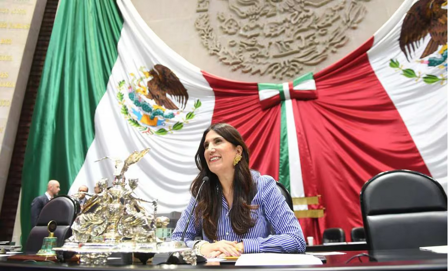 PAN plantea reforma para cambiar la denominación del país; se llamaría “México” en lugar de “Estados Unidos Mexicanos”