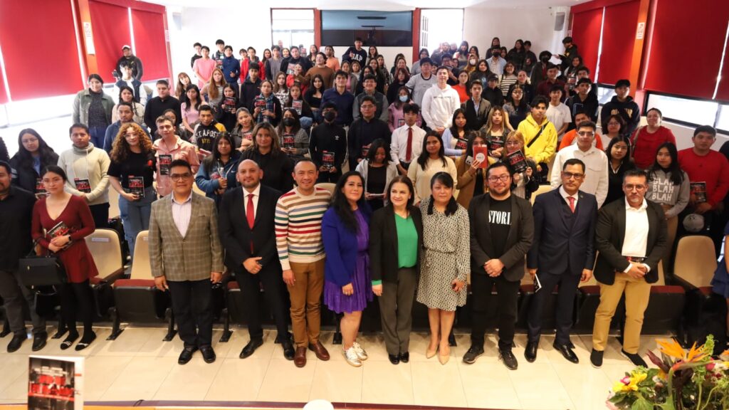 PRESENTAN INAI E IAIP TLAXCALA LIBRO ¿POR QUÉ LOS MATARON?
