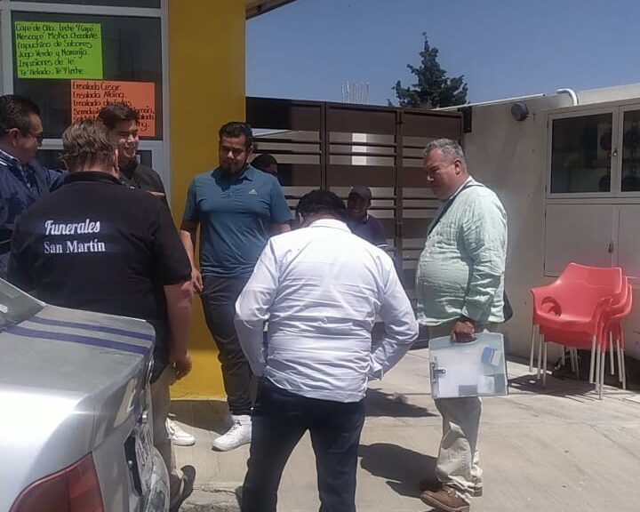 Logran prestadores de servicios fúnebres que guardias de seguridad del Hospital General, los dejen trabajar