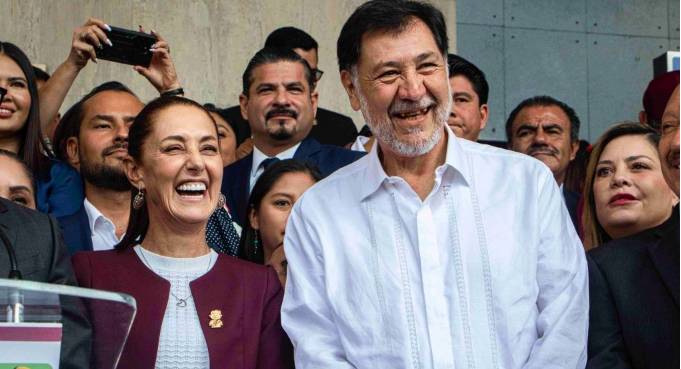 “Yo no viajo en primera clase”: Sheinbaum sobre viaje de Fernández Noroña