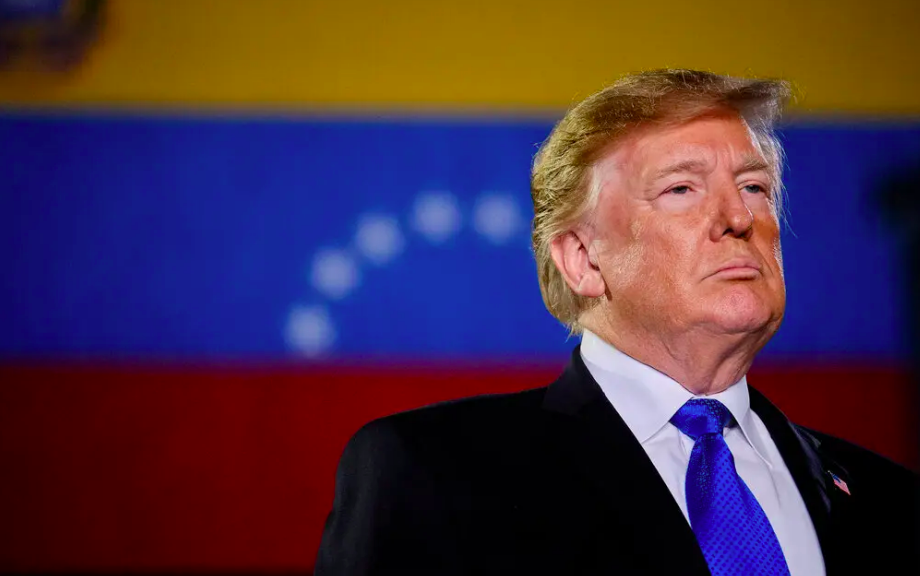 Trump anuncia arancel de 25% a los países que compren petróleo o gas a Venezuela