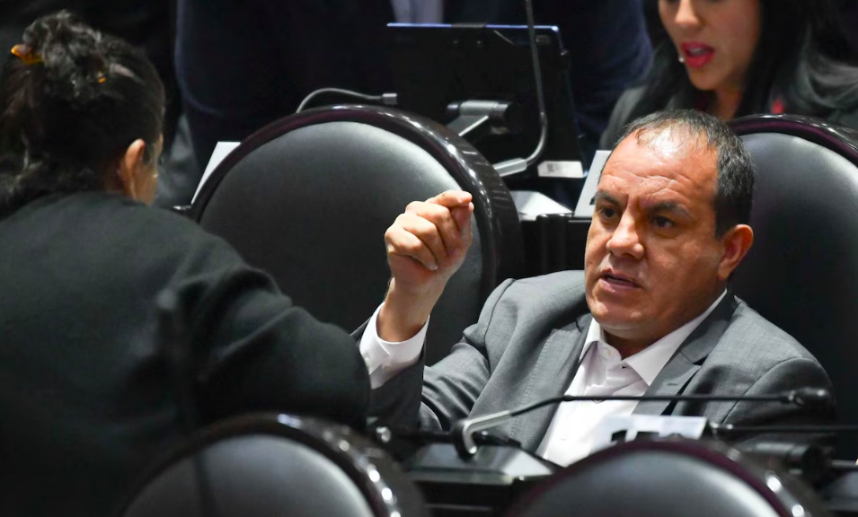 Cuauhtémoc Blanco acude a la Fiscalía de Morelos tras acusación por intento de violación