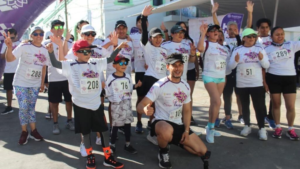 PARTICIPAN MÁS DE 300 CORREDORES EN LA TERCERA CARRERA DEL RETO SERIAL TLAXCALLAN